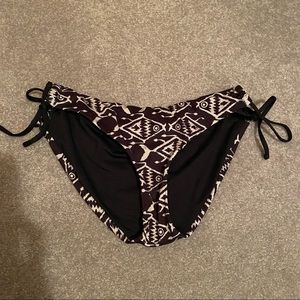 Patagonia ikat fish print reversible bikini bottom S